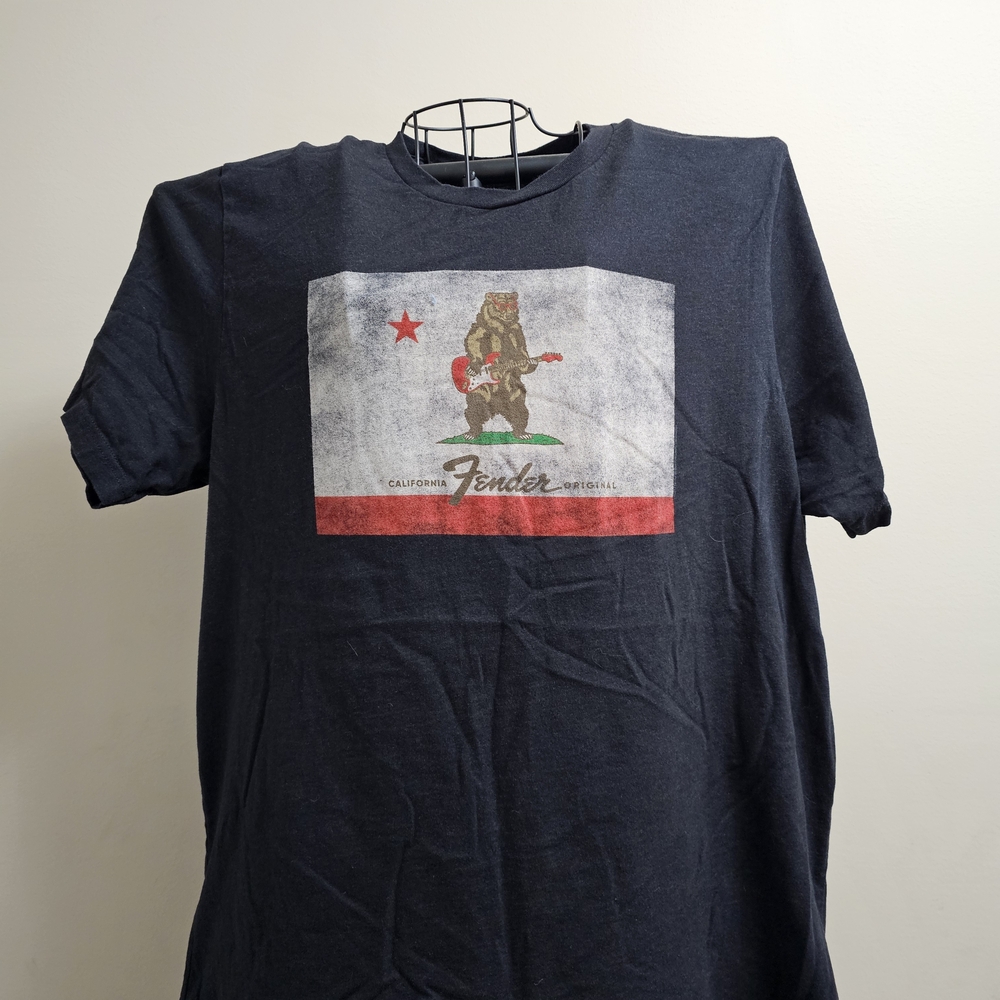Fender Guitar And California Bear Black Tee Mens 2XL